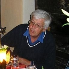 André