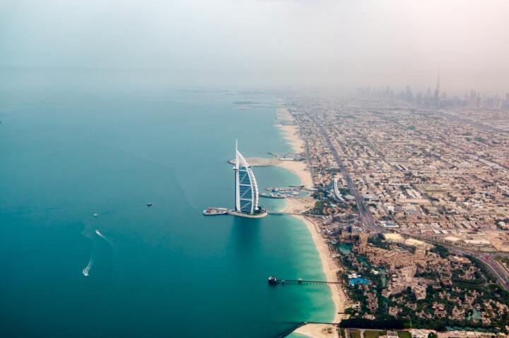 Boat hire in Dubai