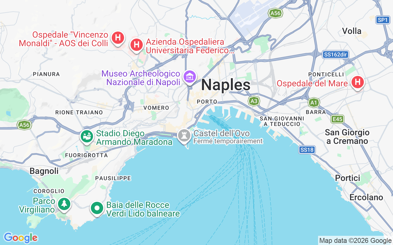 Emplacement du Catamaran: Porto Di Napoli, 80035 Naples