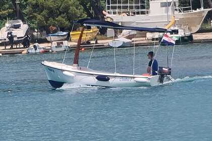 Hire Boat without licence  Pasara Elan Trogir