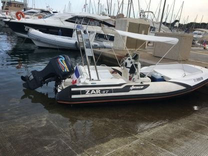 Location Bateau à moteur Zar 47 Hyères