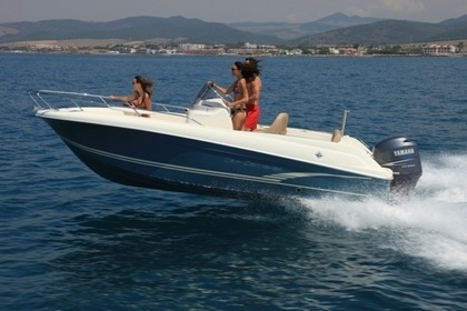 Charter Motorboat Jeanneau Cap Camarat 6.5 Cc Neuchâtel