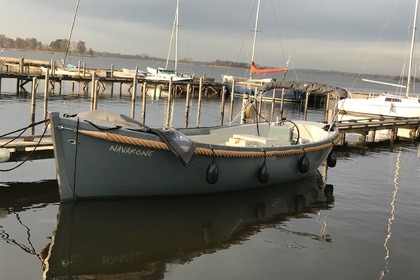 Hyra båt Motorbåt watercraft 8mXL Breukeleveen
