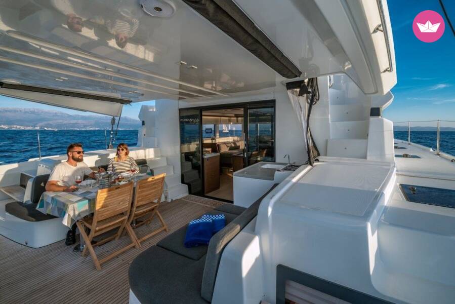 Catamaran Captain Morgan - All inclusive half board Lagoon 50F 14.75m 4