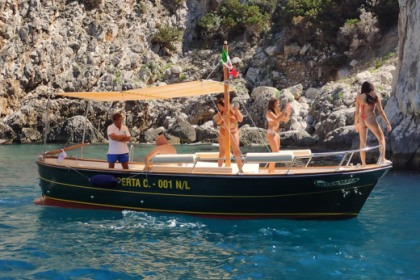 Miete Motorboot Di Donna Equa 7.20 Capri