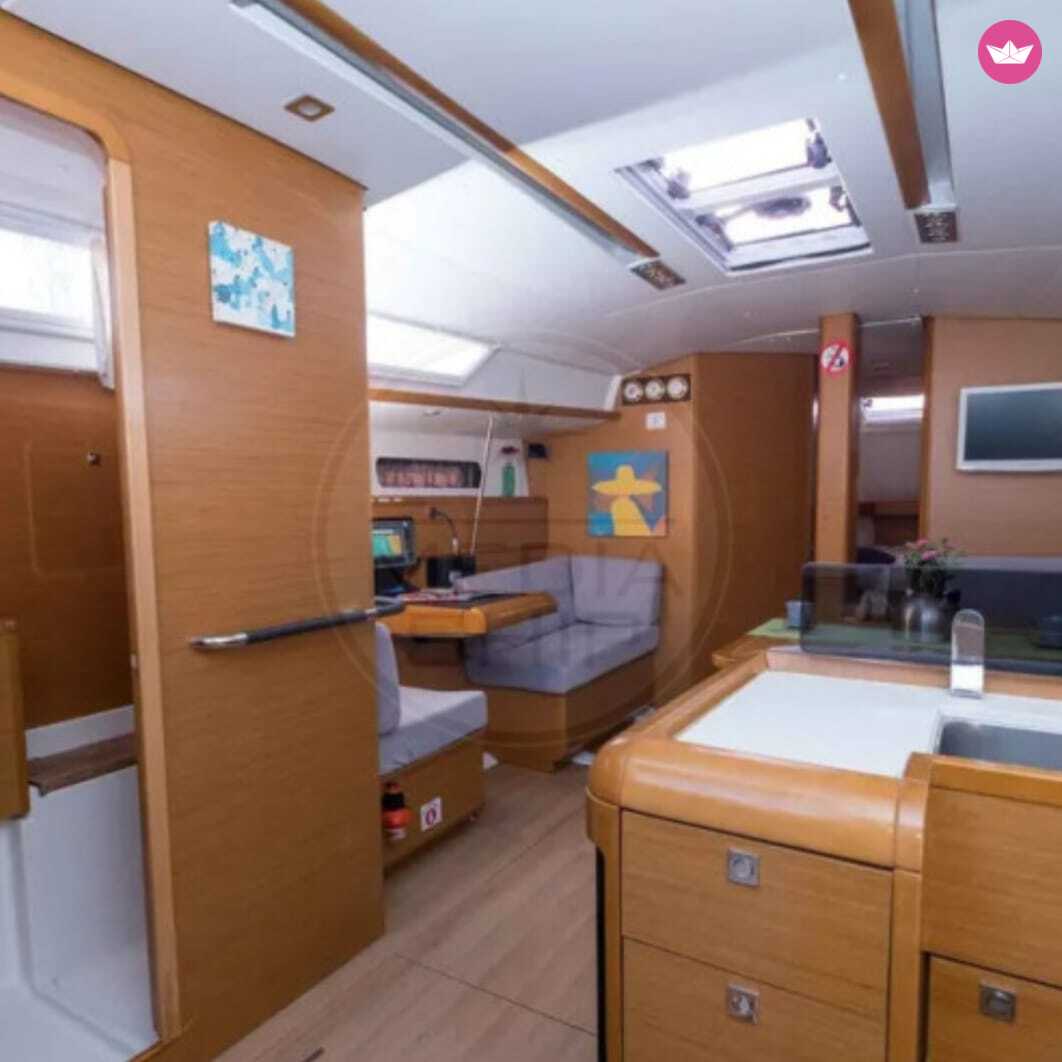 Czarteruj Sun Odyssey 35