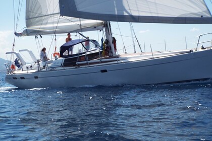 Hire Sailboat Chantier naval du Médoc Atlantis 600 Ajaccio