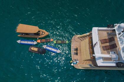 Charter Motor yacht Bilgin 98ft Phuket