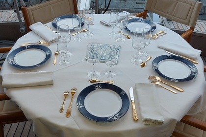 Motor Yacht San Lorenzo 57