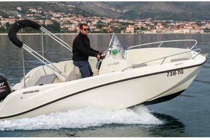 Hire Motorboat Quicksilver 505 Activ Open Trogir