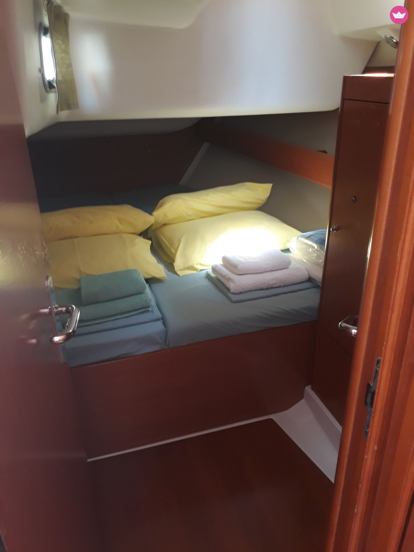 Beneteau Cyclades 43.4 in Athens for rental