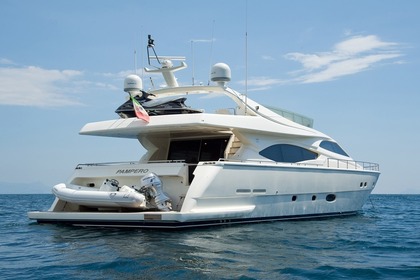 Noleggio Yacht FERRETTI 760 Napoli