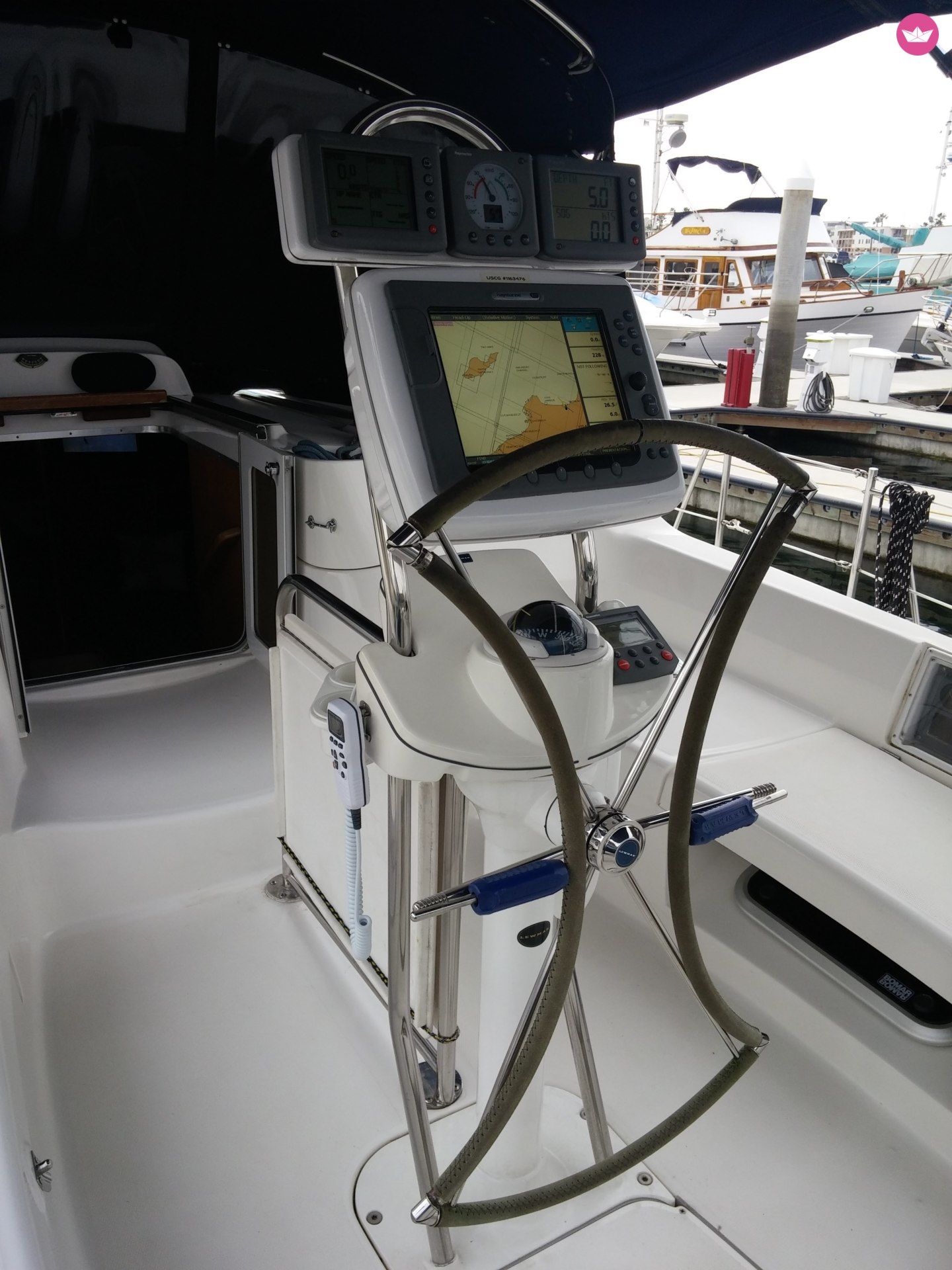 Charter Sailboat Hunter 2005 41' Hunter Marina del Rey