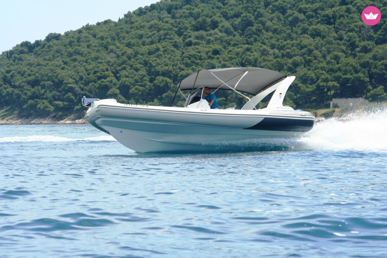 Bateau à moteur Nuova Jolly Prince 23 250cv 8