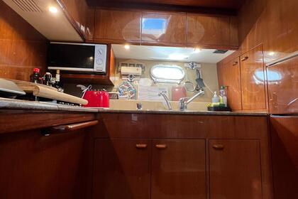 Verhuur Motorboot Ferretti 52 Fly S Marsala