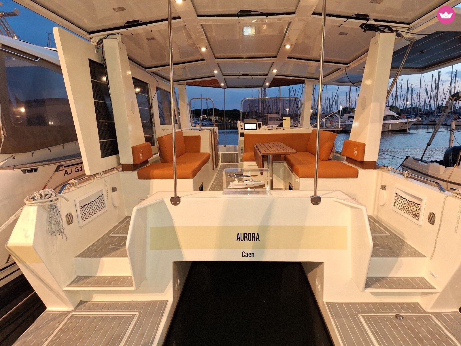 Catamaran MILLIKAN BOATS M9 9.5m 8