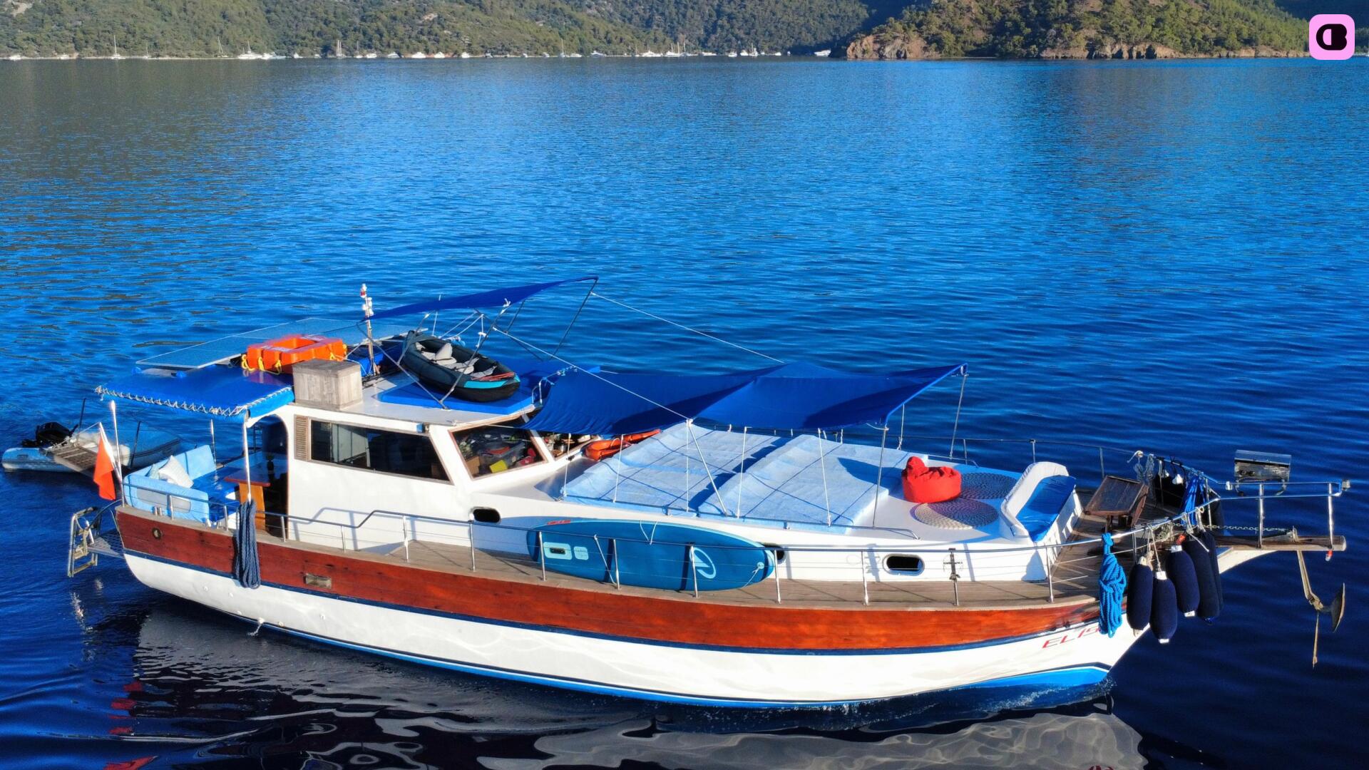Yacht 2010 costom made 3