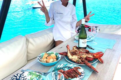 BALI 4.3 MY  (CATAMARAN DE MOTOR)