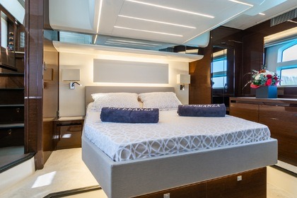 Verhuur Motorboot Jeanneau Prestige 590 Golfe Juan