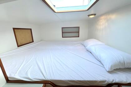 Blue Styria Catamarán 49