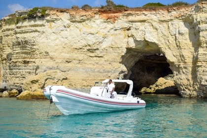 Noleggio Barca a motore Italboats Stingher 32 Anniversary Otranto