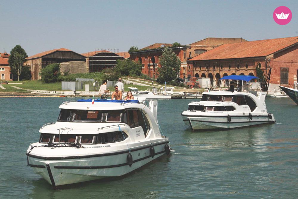 Péniche Houseboat Minuetto 6 40cv 6