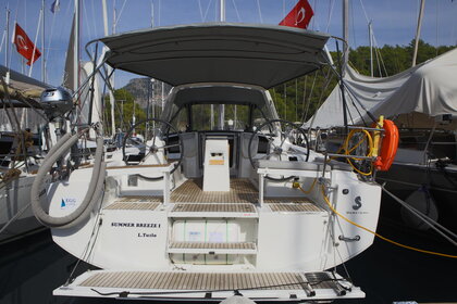 Noleggio Barca a vela Bénéteau Oceanis 38.1 - 2 cab. Göcek