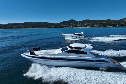 Miete Motorboot Conam 58 Sport hard top Saint-Tropez