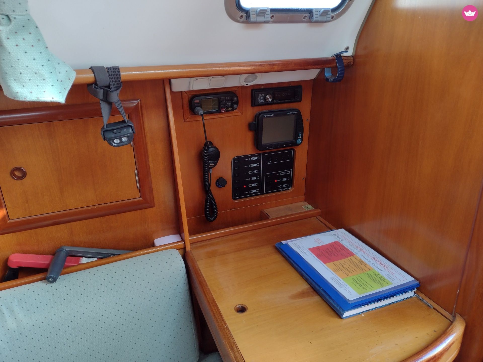 Voilier Beneteau Oceanis Clipper 311 9.5m 6