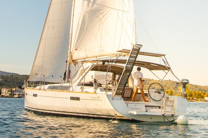 Miete Segelboot Beneteau Oceanis 45 Skiathos