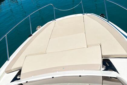 Hyra båt Motorbåt Quicksilver Activ 875 Sundeck Mahón