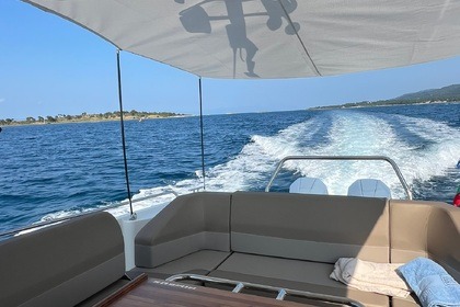 Nimbus 12m Sport Yacht