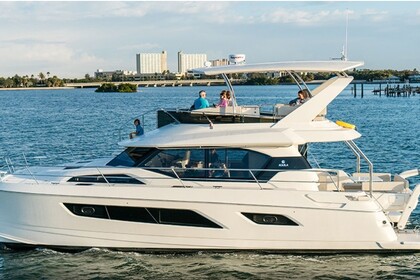 Verhuur Catamaran Aquila Yachts 44 Le Marin