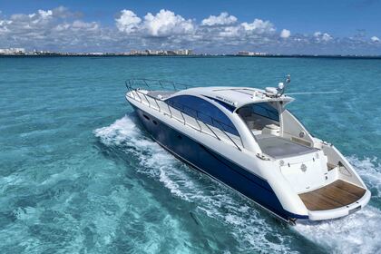 Last Minute Deal! Cantieri 55 Ft Yacht for Rent in Cancun, Mexico.