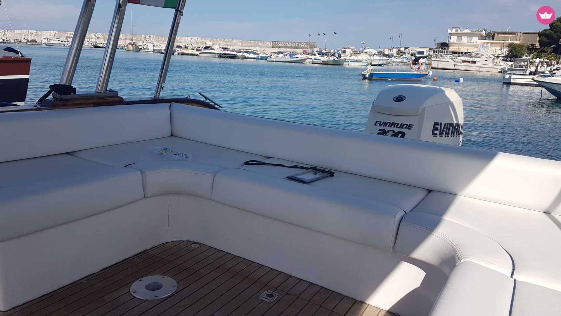 Bateau à moteur Lancia Why Not 150cv 5