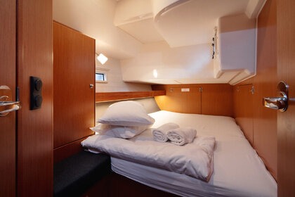 Hyra båt Segelbåt Bavaria Yachtbau Bavaria Cruiser 46 - 4 cab. Split