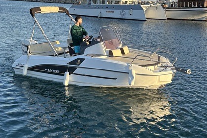 Location Bateau à moteur Beneteau Flyer 550 sundeck Marseille
