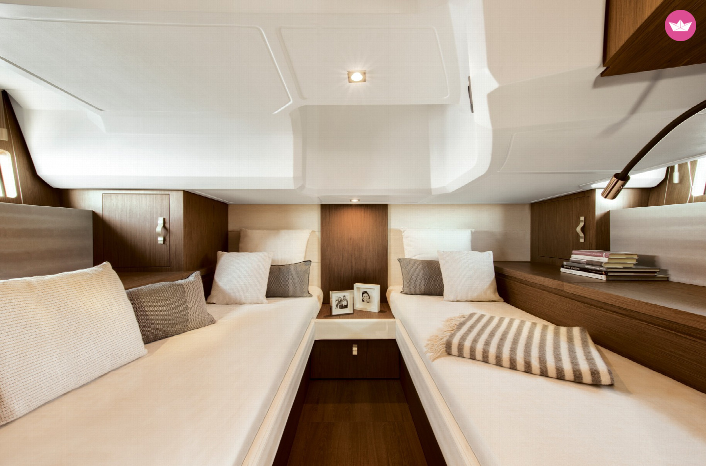 Bateau à moteur BENETEAU GRAN TURISMO 40 740cv 7