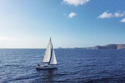 Miete Segelboot Beneteau Oceanis 40 Iraklio