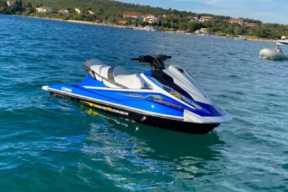 Hire Jet ski Yamaha WaveRunners VX Cruiser Trogir