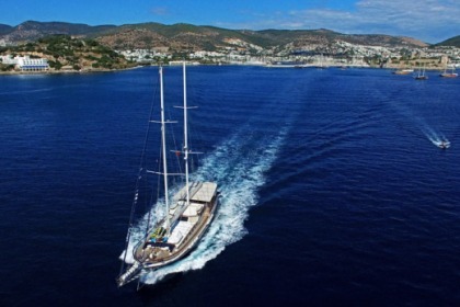 Custom Built 5 kabin luxury Gulet For 10 pax