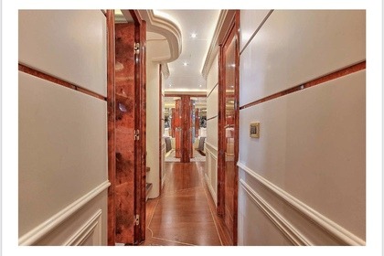 Ultra Luxury Superyacht B71!