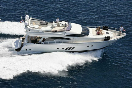 Noleggio Yacht a motore Dominator 62S Veglia