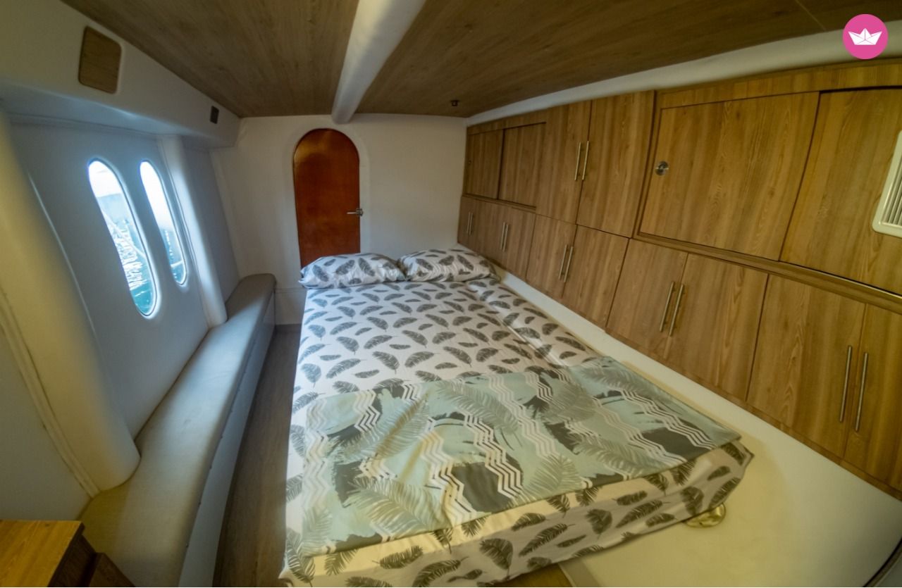 Catamaran Capuz 86 pies 28m 4