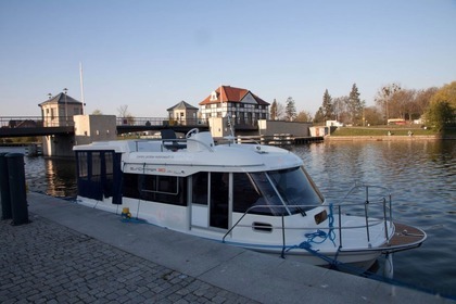 Suncamper 30 Flybridge