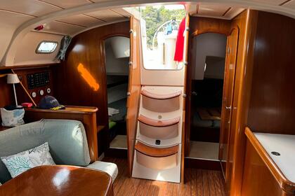 Beneteau Oceanis 381