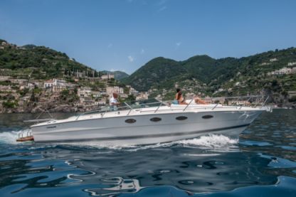Charter Motorboat Caterpillar Tornado 38 Positano