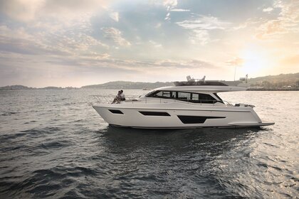 Hire Motor yacht Ferretti 500 Marina Lav