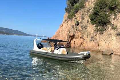 Miete RIB Zodiac Medline Ii Propriano