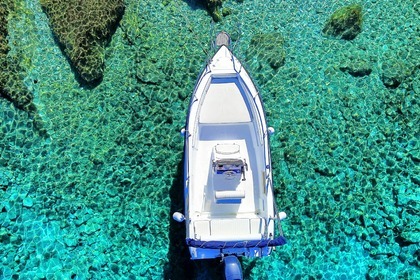 Charter Motorboat Aquamar 17 Vela Luka